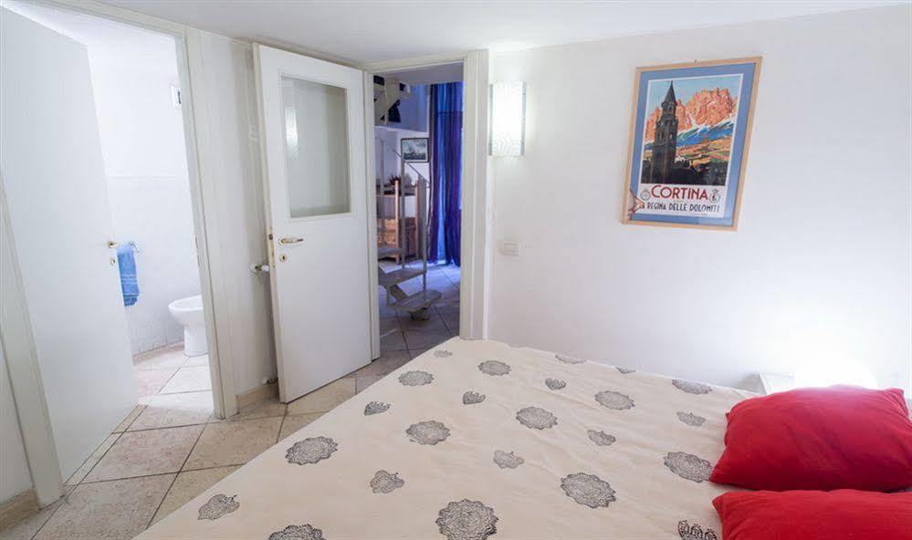 Monti -