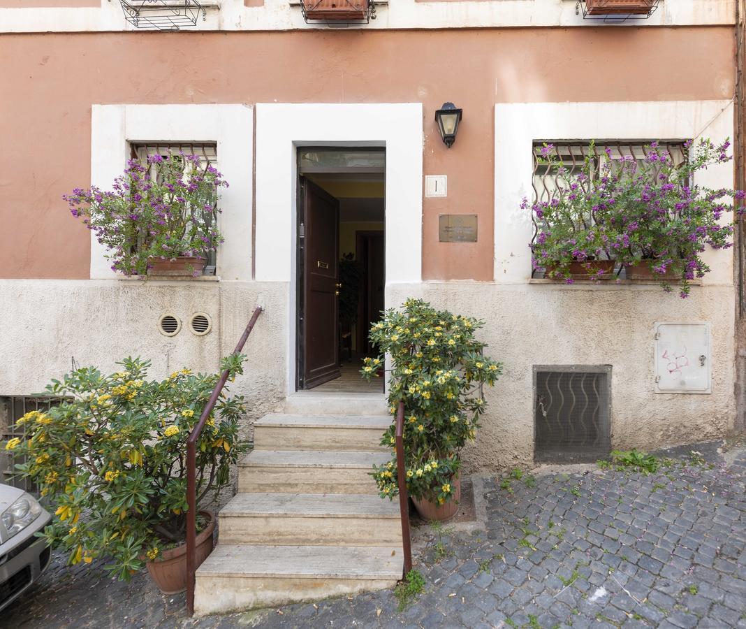 Monti - Guest house 2*
